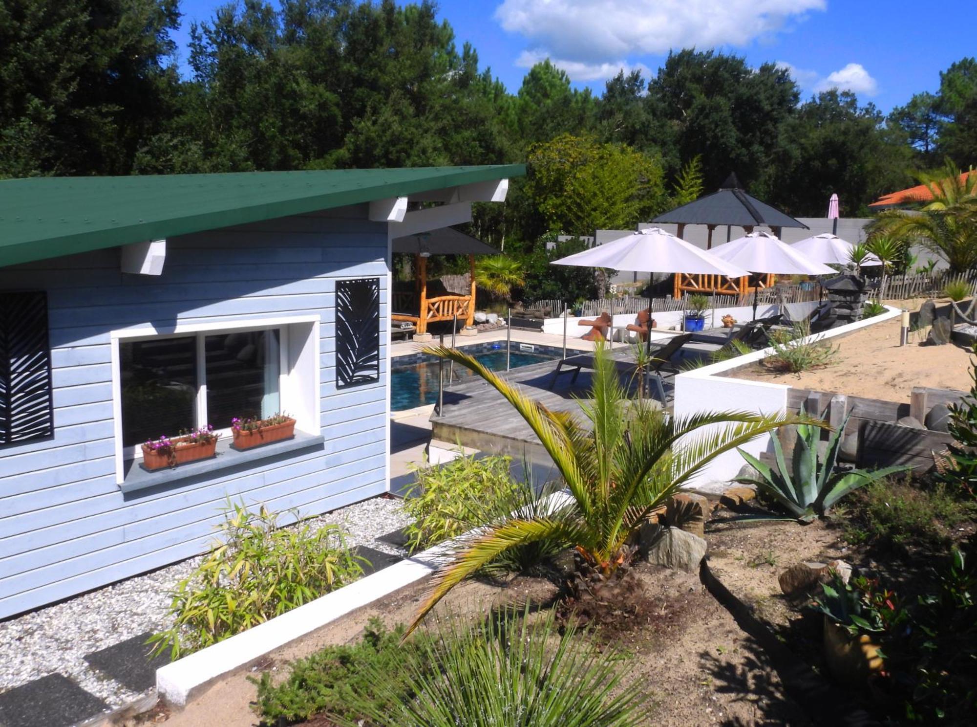 מולייטס-אה-מא Ohana Lodge מראה חיצוני תמונה